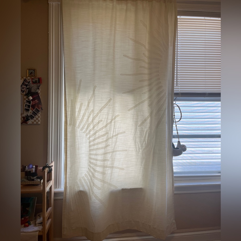 Opalhouse Jungalow Ivory Sunburst Curtain 50in x 84in Light Filtering 2 Panels
